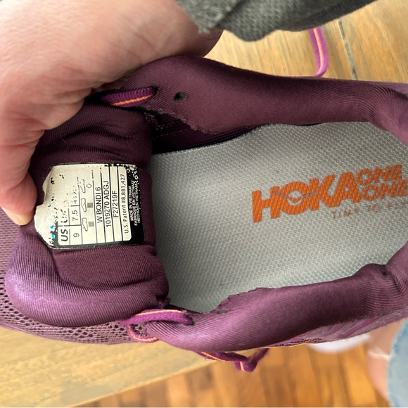 Hoka One One Women’s Running Shoe Size 9 - Picture 2 of 6